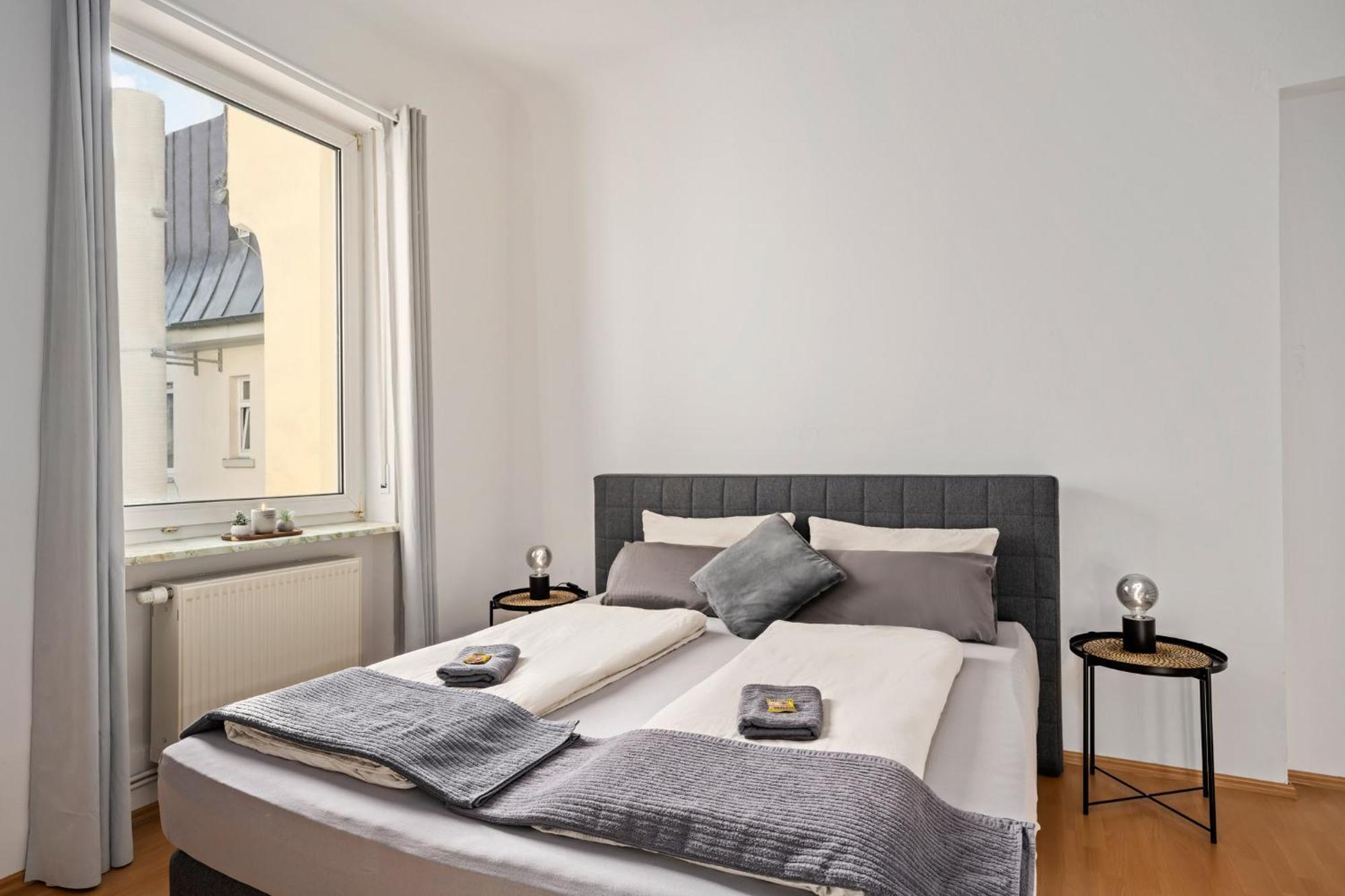 Ferienwohnung Blassdoerfer - Modernes Apartment In Bester Lage Und 93 Qm2 Bad Kissingen Bagian luar foto