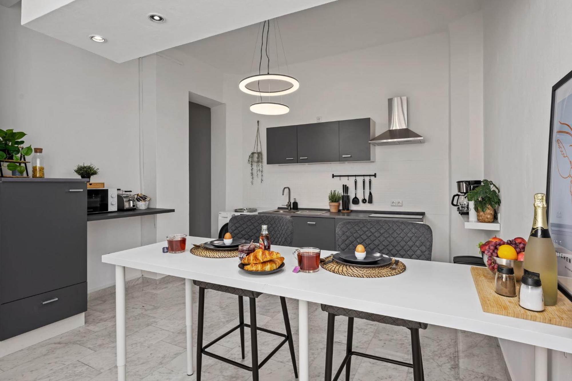 Ferienwohnung Blassdoerfer - Modernes Apartment In Bester Lage Und 93 Qm2 Bad Kissingen Bagian luar foto